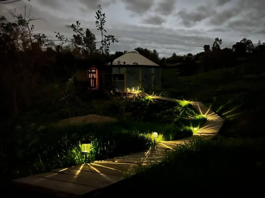 Glamping-Sky Dome Yurt-Tiny House-2 By Lavenders Field Villa Valley Center Kültér fotó